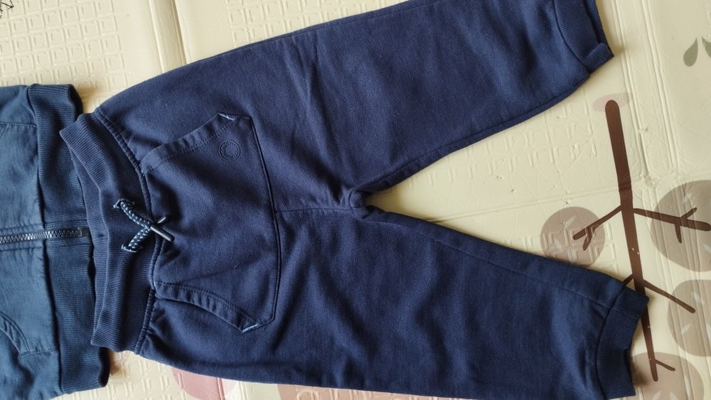 Fato treino Mickey bebé 18-24 meses