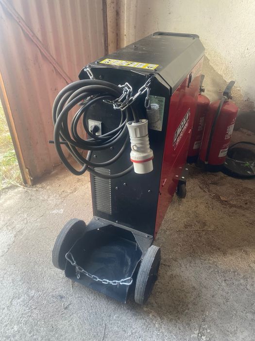 Máquina de soldadura Lincon