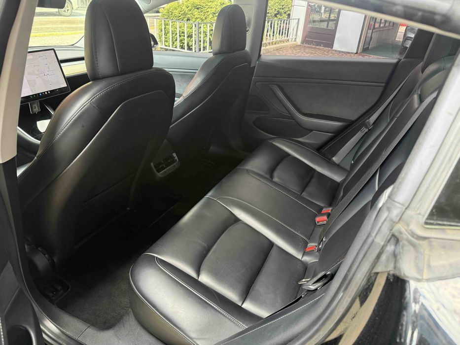 Tesla Model 3 Long Range 75 кВт