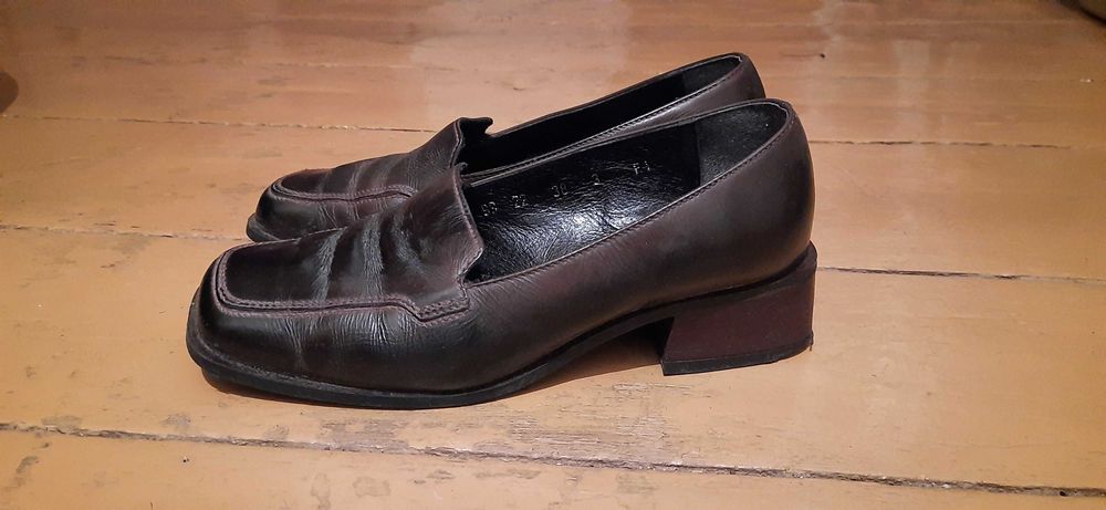 Skórzane buty damskie wsuwane brązowe rozm 38