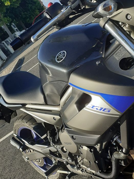 Yamaha XJ6 bluerace 15'