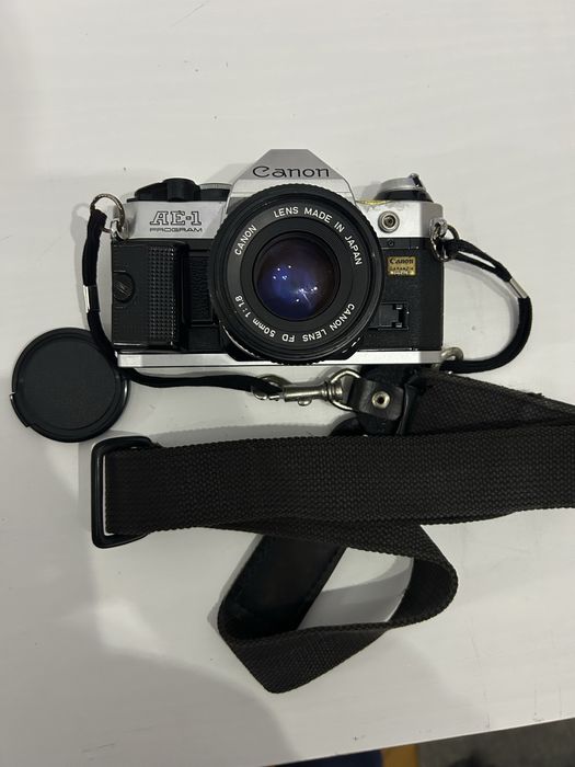 Canon AE-1 Program em bom estado
