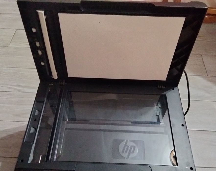 Impressora Multifunções HP Laser Jet