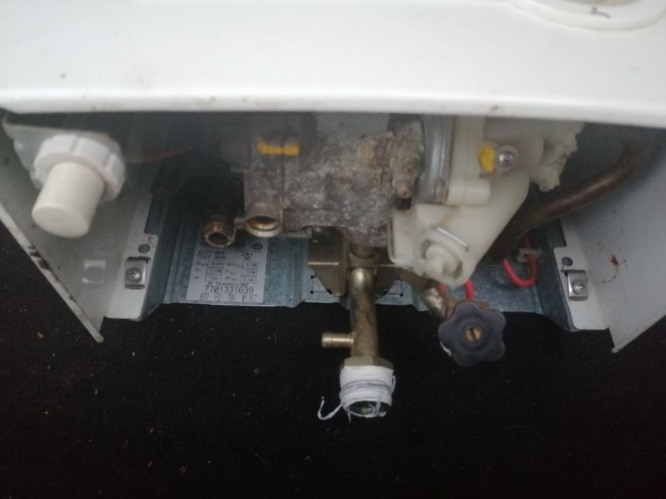 Продам газовую колонку