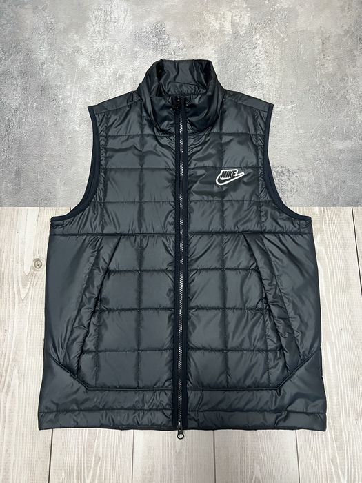 Оригінал! Жилетка Nike Vest S