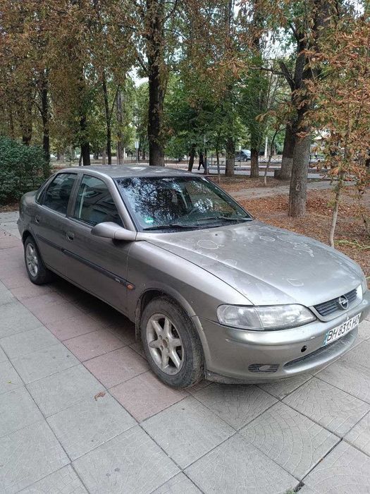 Опель вектра B 1996 года