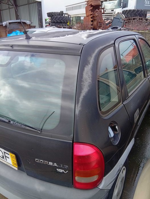 Vendo Opel Corsa 1.2 2000