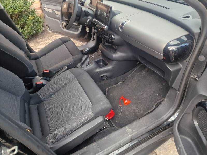 deska kokpit konsola citroen c4 cactus