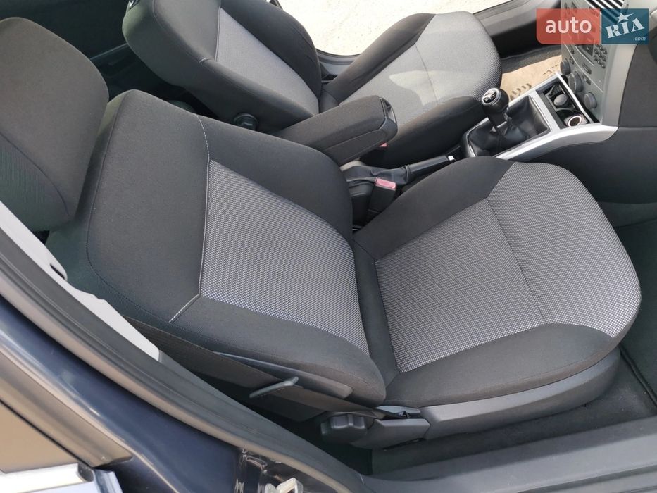 Продам Opel astra h універсал