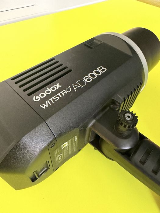Flash godox AD 600B