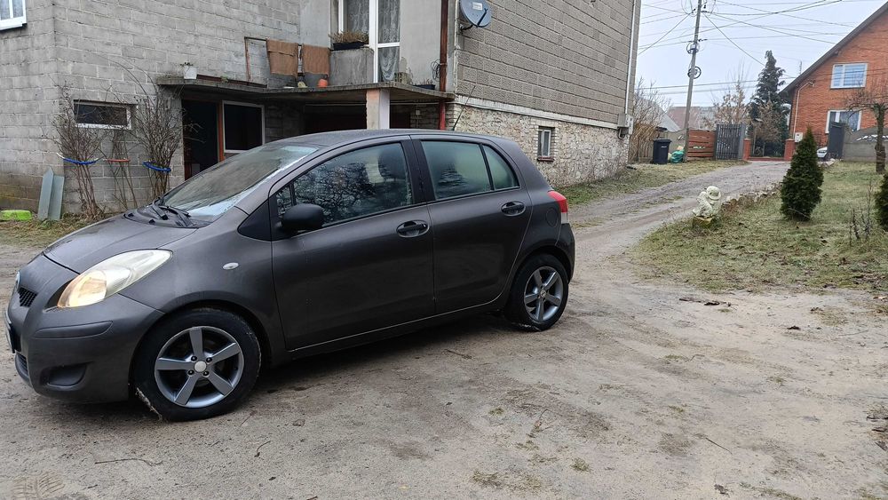 Sprzedam Toyote Yaris