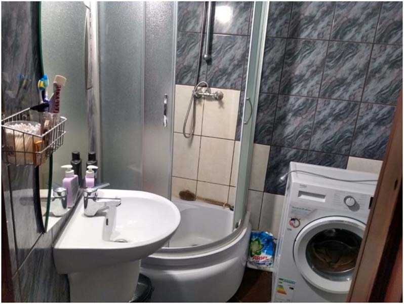 Продам будинок з ремонтом в Івано-Франківську по вул. Січинського.