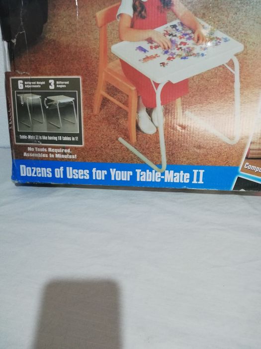 Mesa de apoio branca