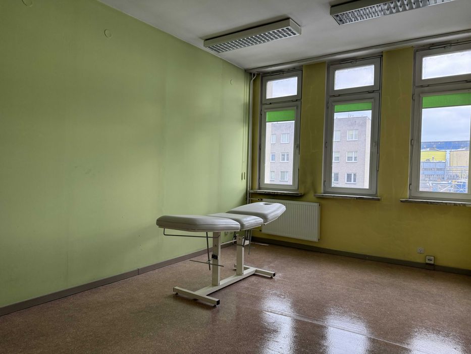 Lokal na wynajem na działalność medyczną i około medyczną.