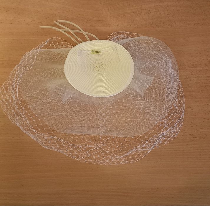 Шляпка свадебная шампань с вуалью