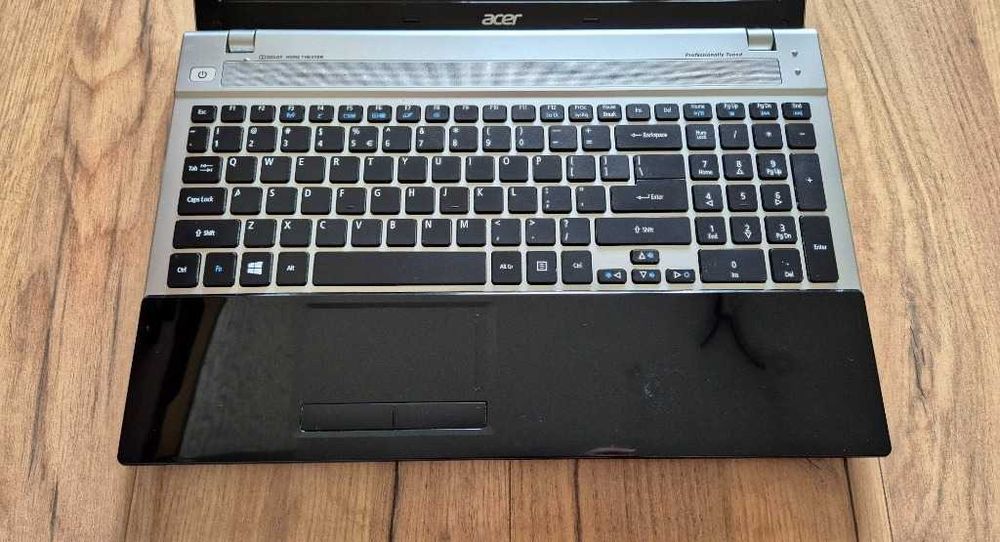 Laptop Acer Aspire V3 Q5WV1 15,6" 4GB RAM 500GB HDD Windows 10 Home
