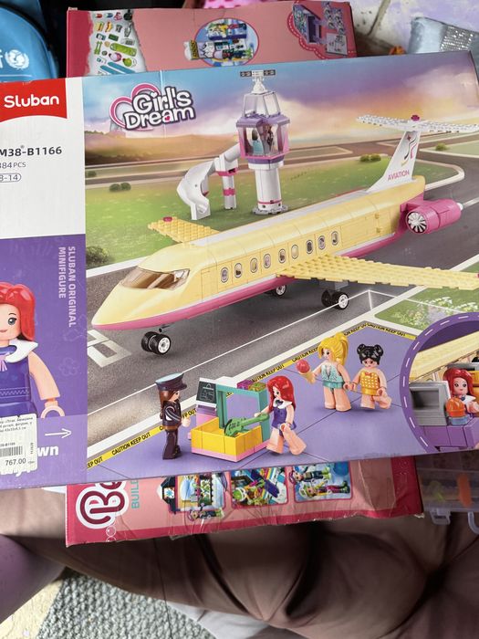 Продам конструкторів  є багато видів!