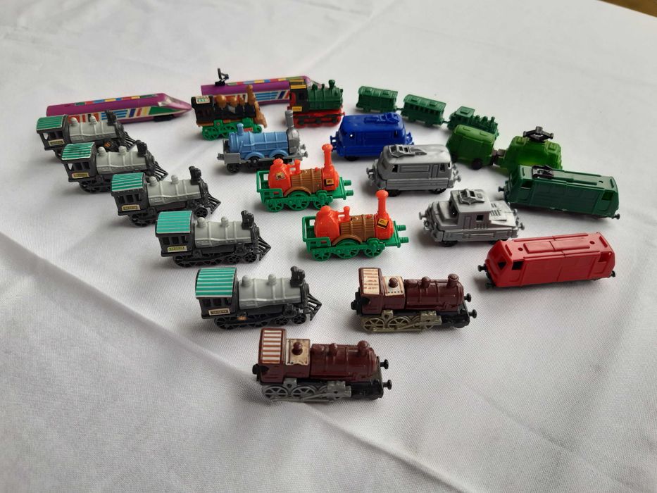 Lote Kinder Surprise Comboios Antigos Vintage