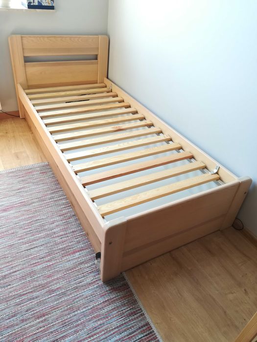 Łóżko z pojemnikiem 80x180 Sprzedam