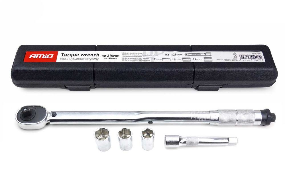 Ferramentas para oficina, preguiças, chaves, WD-40, Jerrican