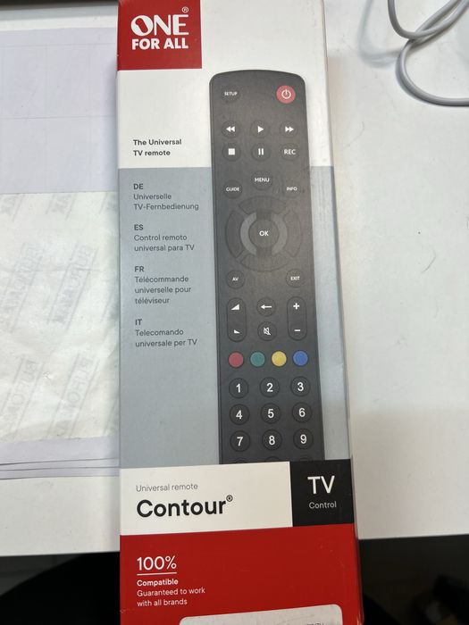 Пульт LG з функцією голосового управління