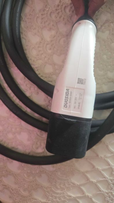 Cabo para carregar carros