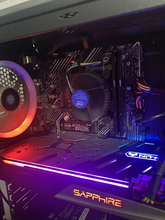 Ігровий комплект в ідеальному стані: Asus + i5 10400F