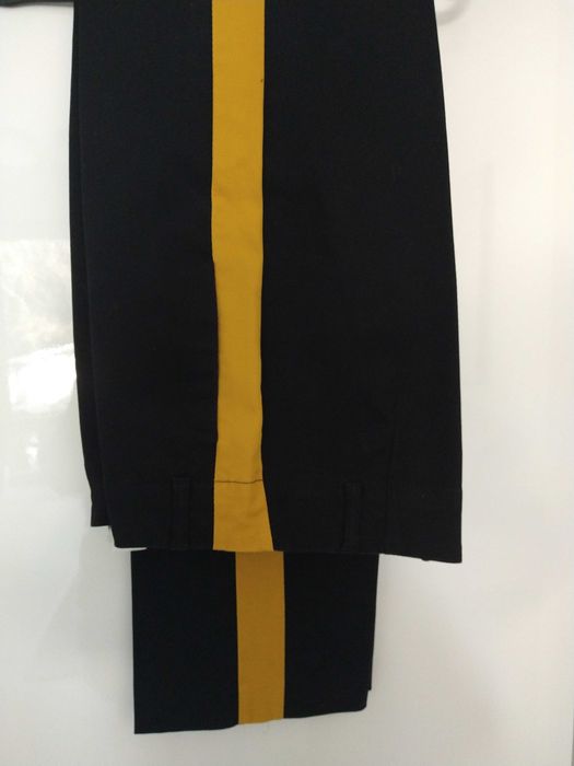 Spodnie damskie z lampasami