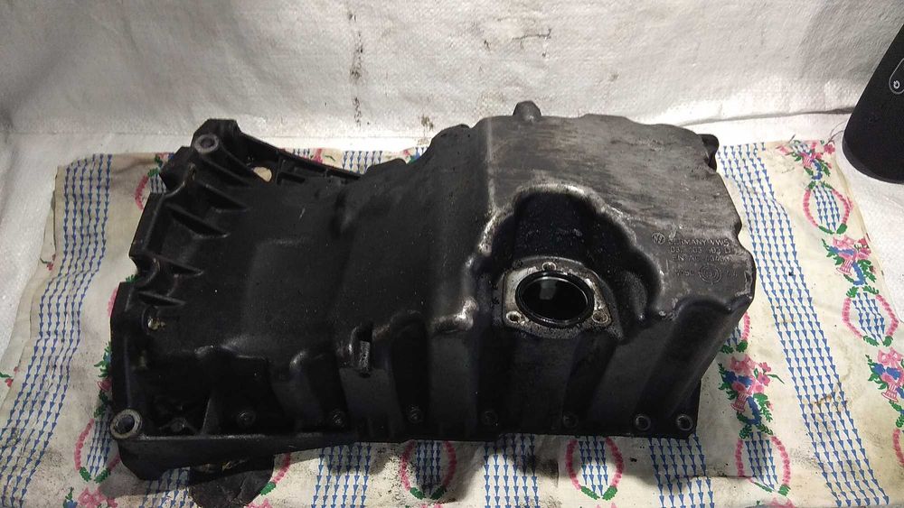 двигатель блок Audi A4 2.0 CAG
