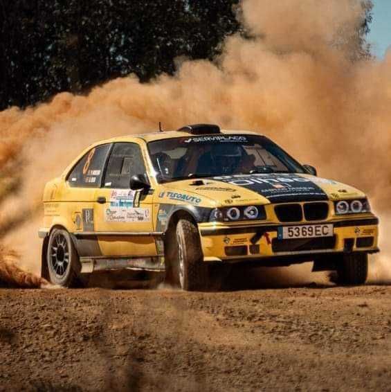 BMW Compact competições