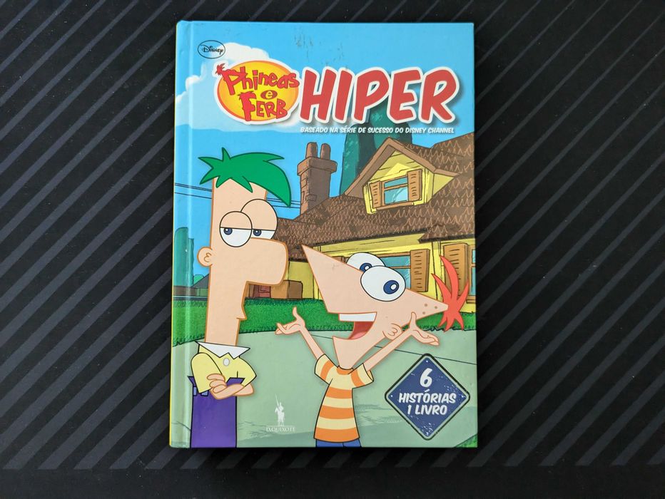 Vendo Livro - Phineas e Ferb Hiper