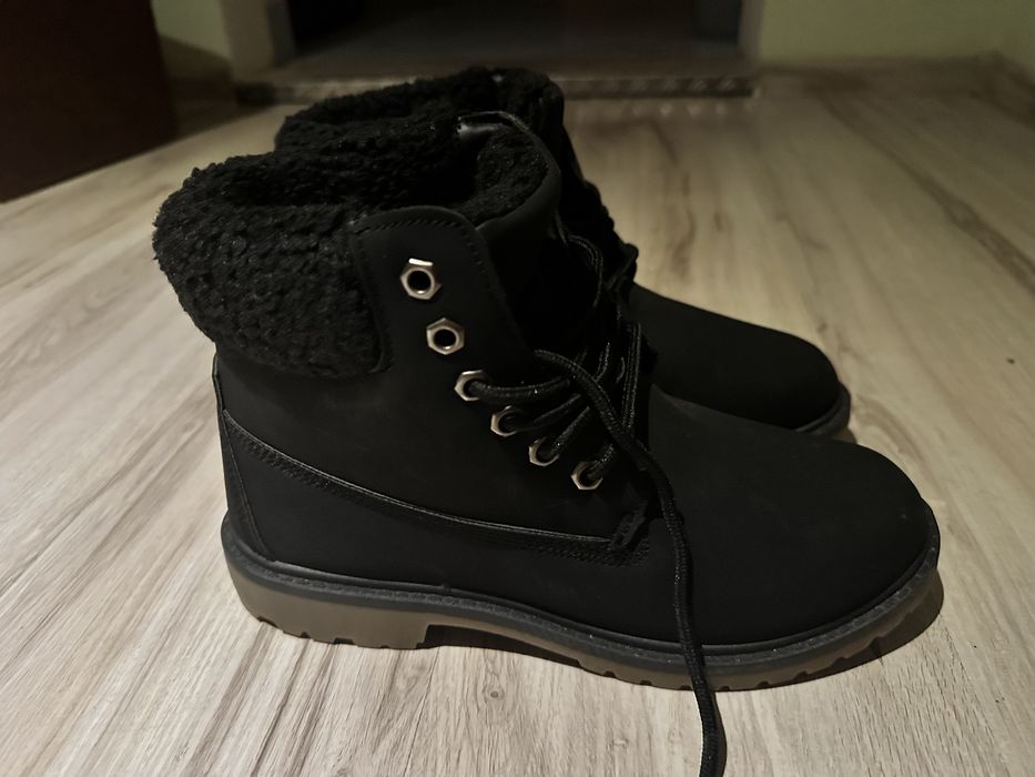 NOWE Ocieplane damskie botki z futerkiem