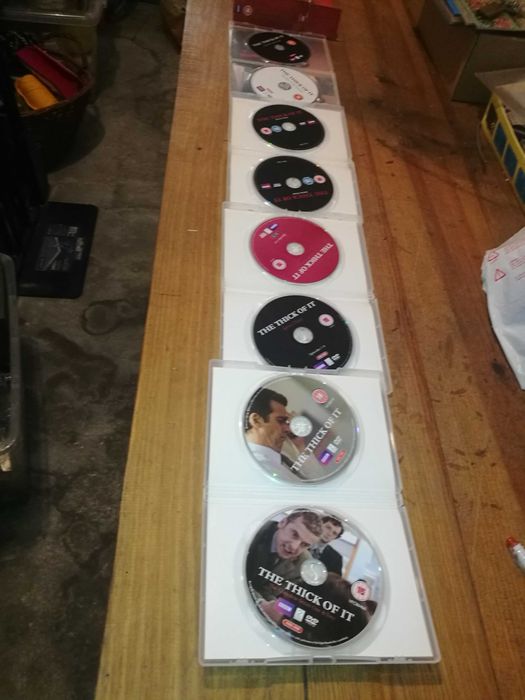THE THICK OF IT - COMPLETE COLLECTION 8XDVD (legendagem em Inglês)