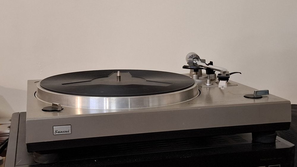 Програвач вінілу Sansui SR-232