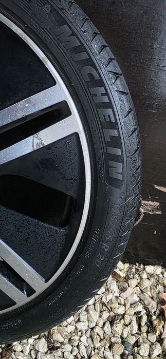 Pneus i3 175/55R20 Michelin e-Primacy