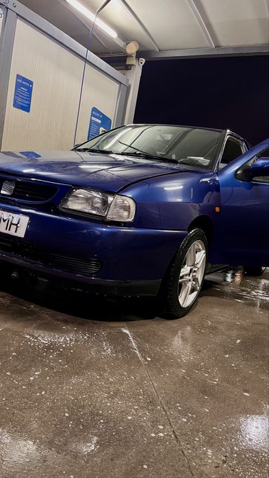 Seat Ibiza II (6K1) – 1998 | Económico, Pronto a Andar