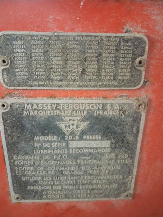 Prasa Kostka Massey Ferguson