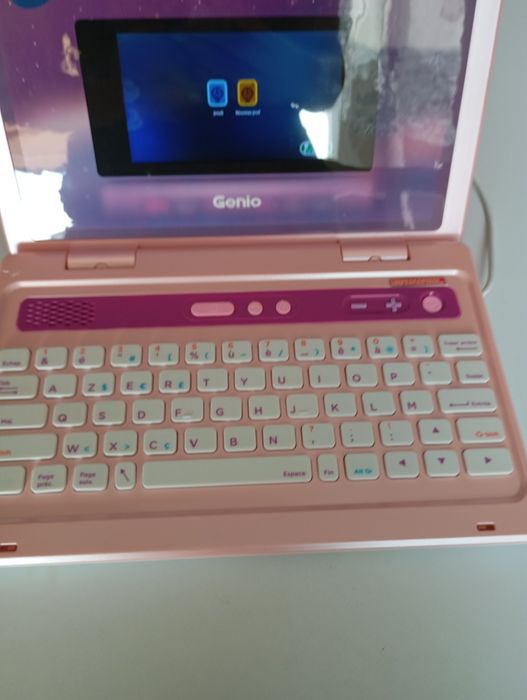 Laptop edukacyjny Genio