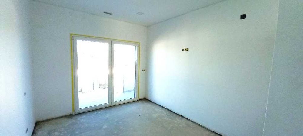 Vendo Moradia Térrea T3