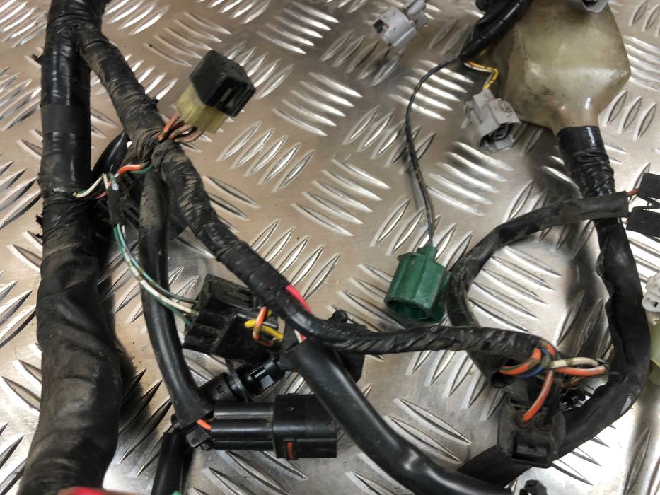 Suzuki GSX-R 600 700 K6 K7 Wiązka Główna Instalacja Kable Kostki 2007