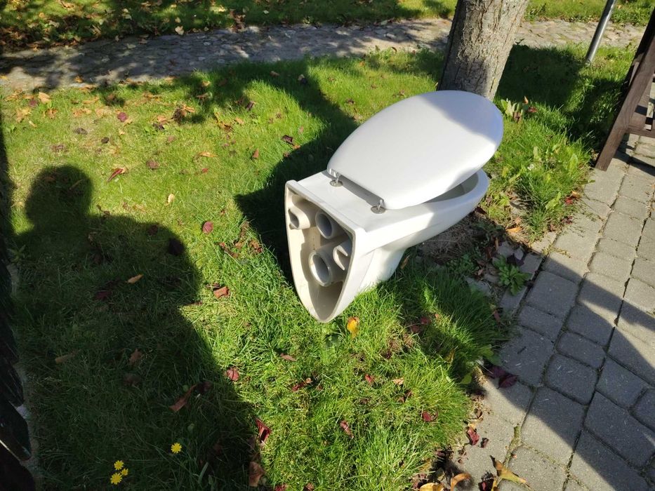Miska WC  firmy Koło