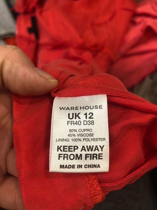 Платье SPOTLIGHT by WAREHOUSE. Размер S/M (UK 12).