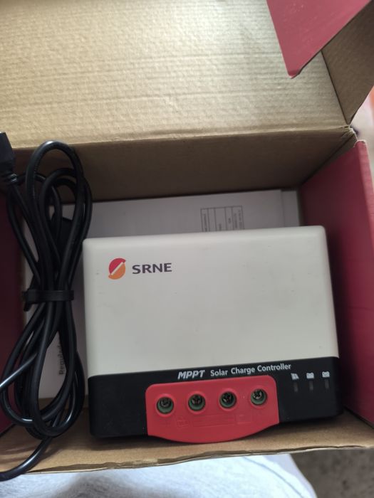 Vendo baterias, controladores, inversor e  BMs