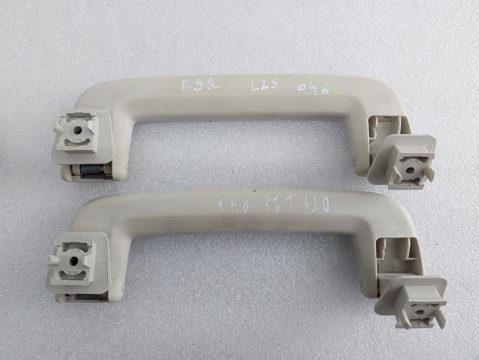Pega do tejadilho FORD Focus III