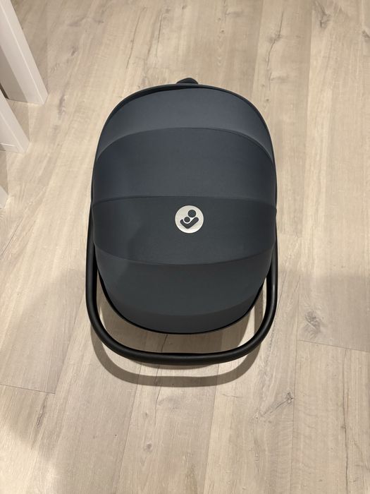 Ovinho Maxi-Cosi Pebble 360 i-Size + redutor recém-nascido