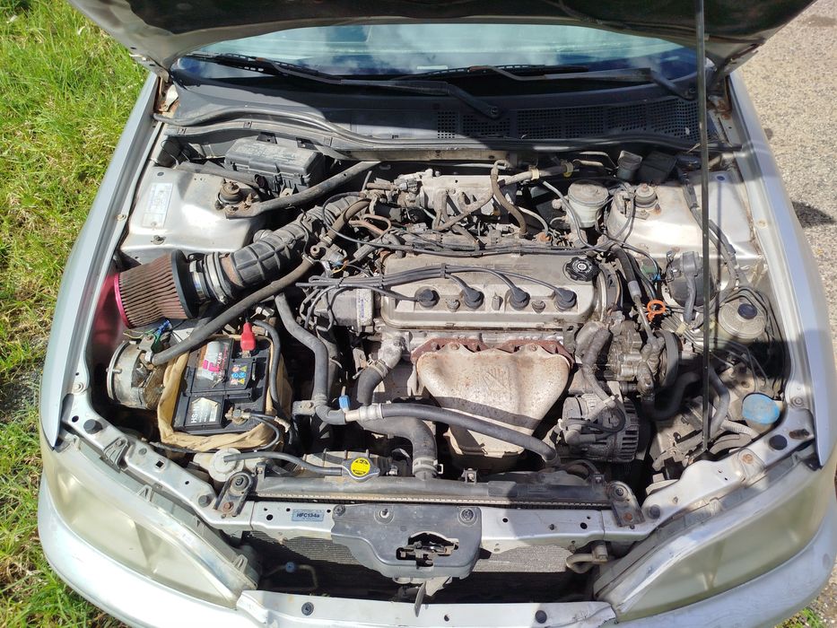 Honda Accord  1.8 v.tec