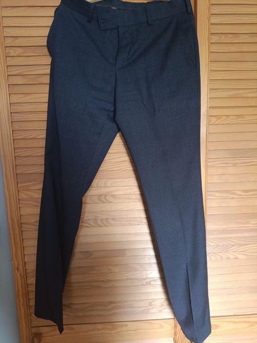 Garnitur Vistula granatowy marynarka + spodnie