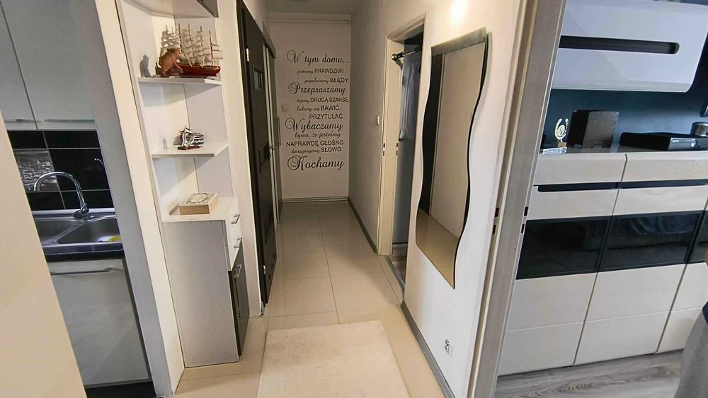 2 pokoje | Centrum Starachowic | Gotowe do zamieszkania | Niski czynsz - Więcej