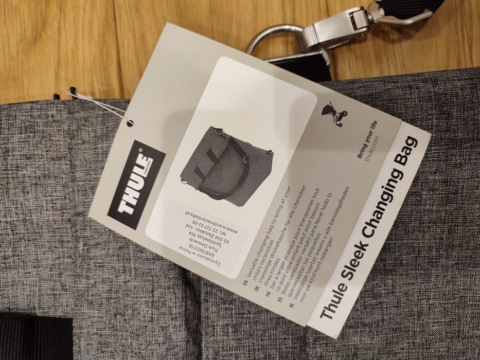 Thule sleek changing bag