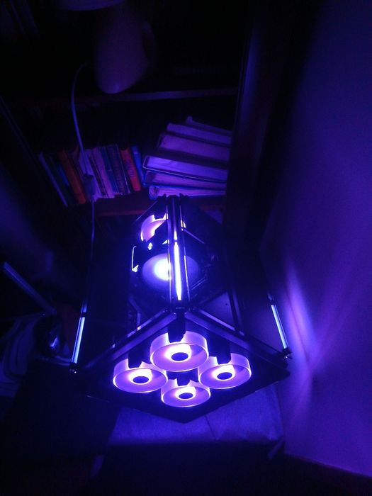 Komputer gamingowy zestaw +kierownica azza cube